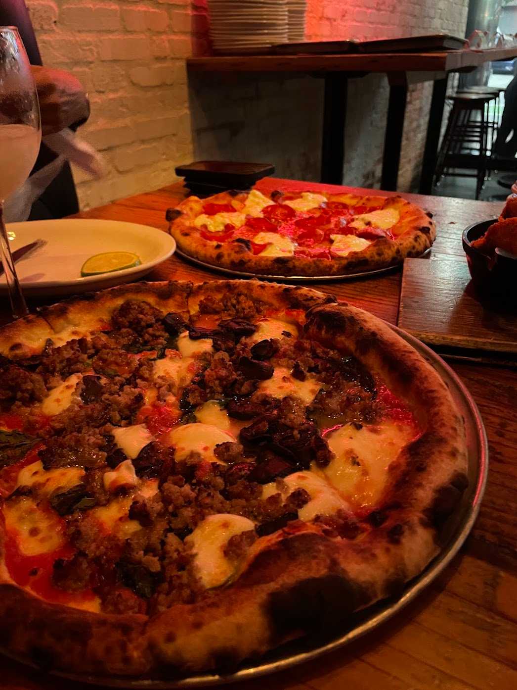 featured image thumbnail for post Parlor Pizza River North